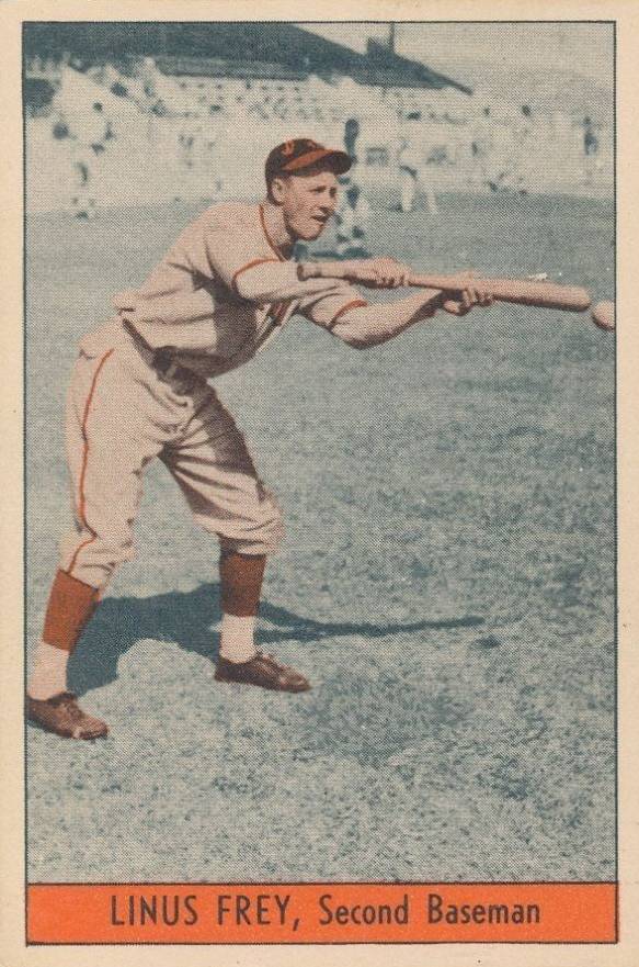 1939 Cincinnati Reds Team Issue Linus Frey # Baseball Card