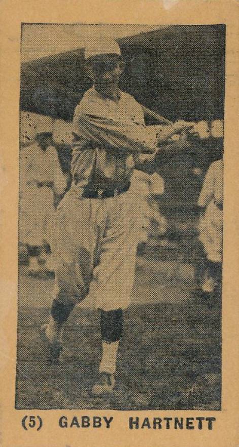 1927 York Caramel Type 1 Gabby Hartnett #5 Baseball Card